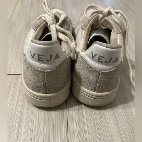Veja V-10 B-Mesh White Neutral - Picture 6 of 9